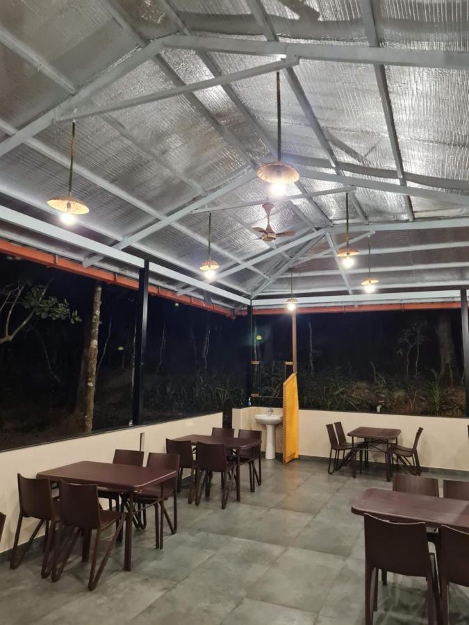 Captain'S Camp Sirsi Exterior photo