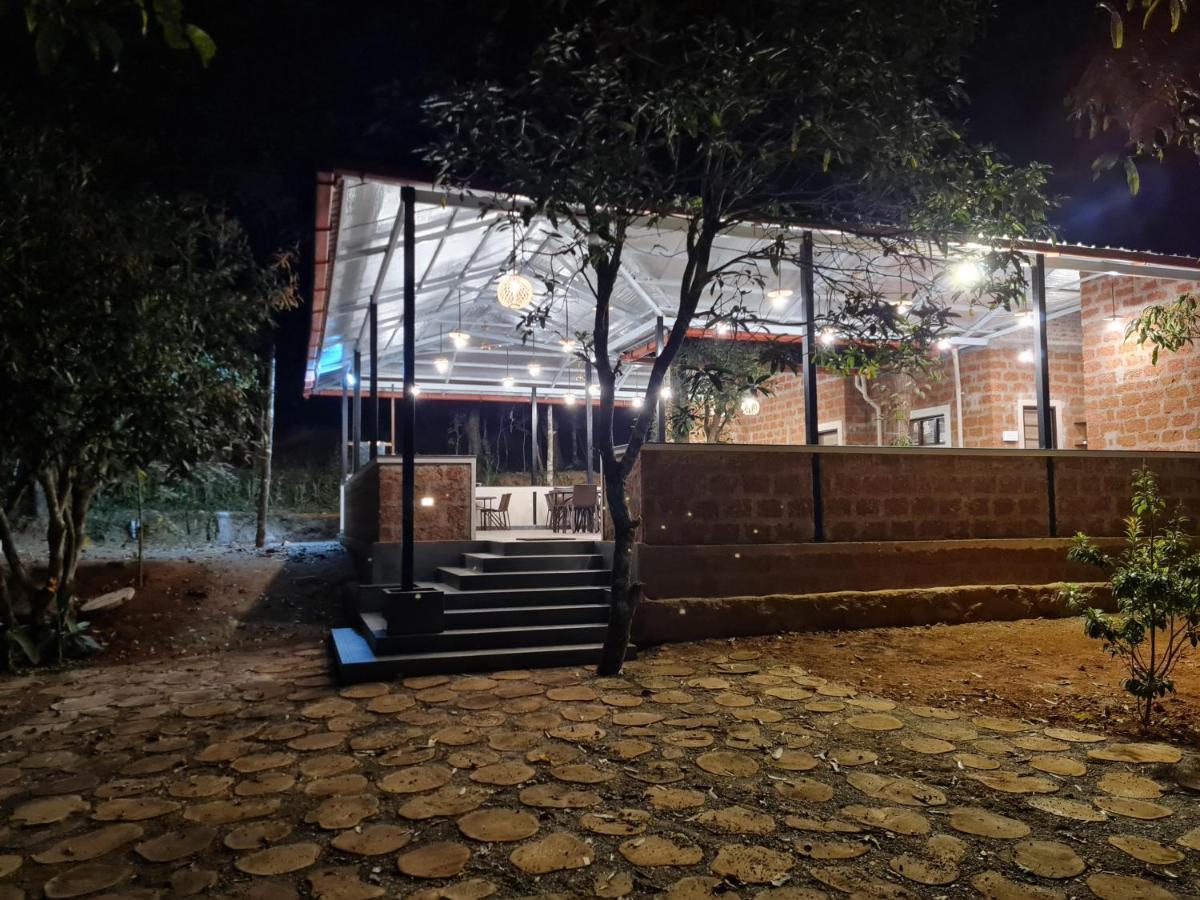 Captain'S Camp Sirsi Exterior photo